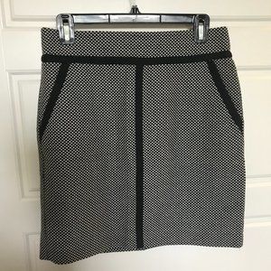 Black and White LOFT skirt